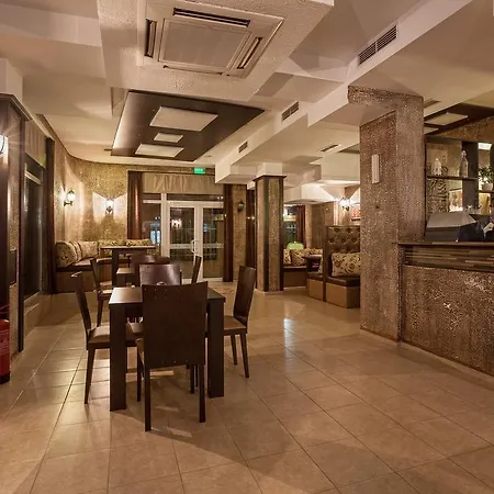 Silver Springs Aparthotel