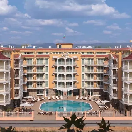 Silver Springs מלון דירות